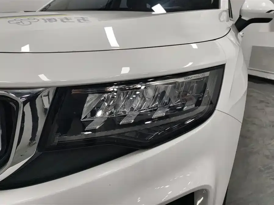 Geely Okavango Haoyue 2022 1.8TD DCT Luxury 7-seater 2022 — миниатюра 5