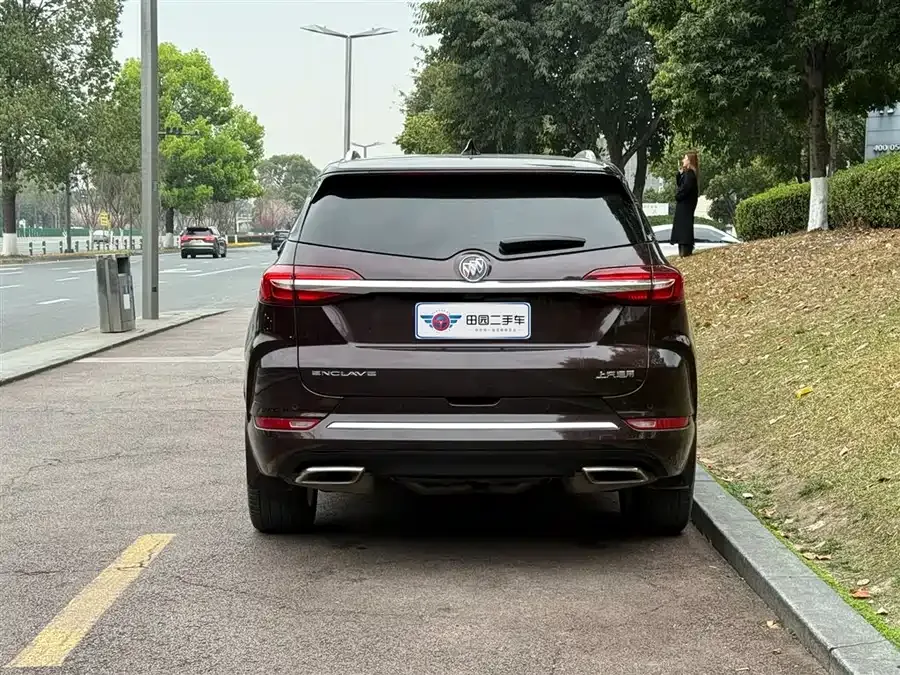 Buick Envision 2022 Angkeqi 652T 4WD Avenir 6-seater 2022 — миниатюра 4