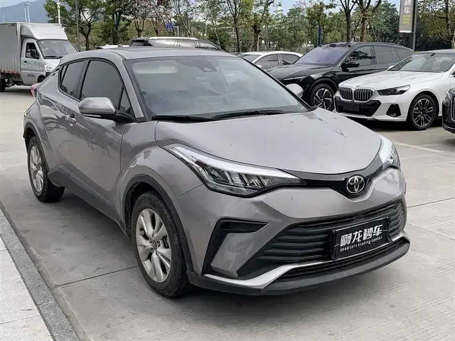 Toyota IZOA IZOA 2021 2.0L Yixiang Edition 2022 — фото 1, купить с доставкой в Москву