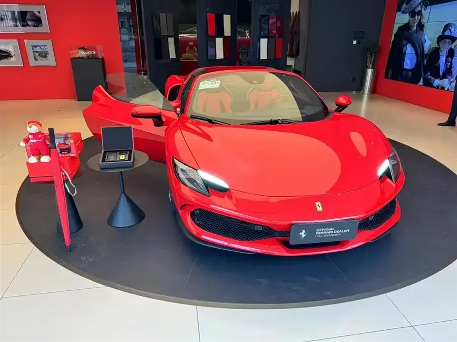 Ferrari 296 Ferrari 296 2022 3.0T V6 GTS 2024 — миниатюра 5