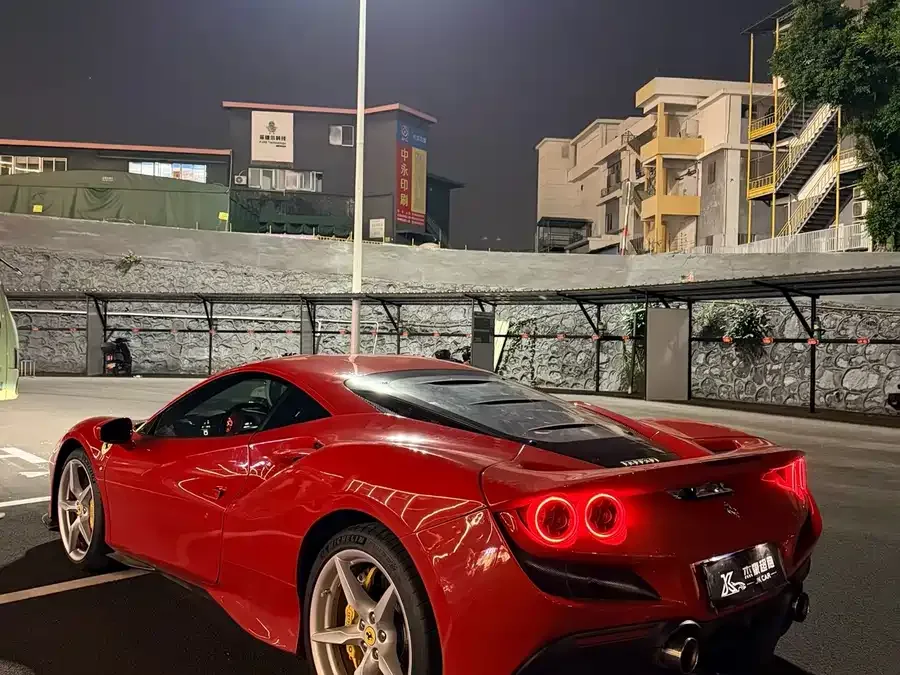 Ferrari F8 Ferrari F8 2019 Tributo 3.9T V8 2022 — миниатюра 4