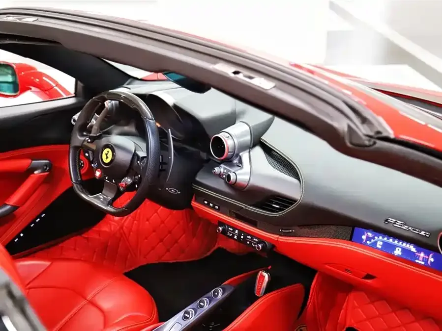 Ferrari F8 Ferrari F8 2020 Spider 3.9T V8 2022 — миниатюра 4