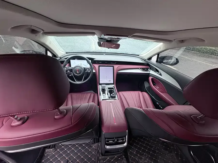 Hongqi H5 PHEV Hongqi H5 PHEV 2025 170 Super Hybrid Edition 2025 — миниатюра 3