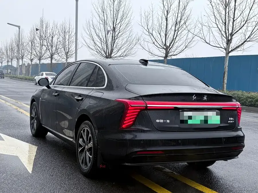 Hongqi H5 PHEV Hongqi H5 PHEV 2025 170 Super Hybrid Edition 2025 — миниатюра 4