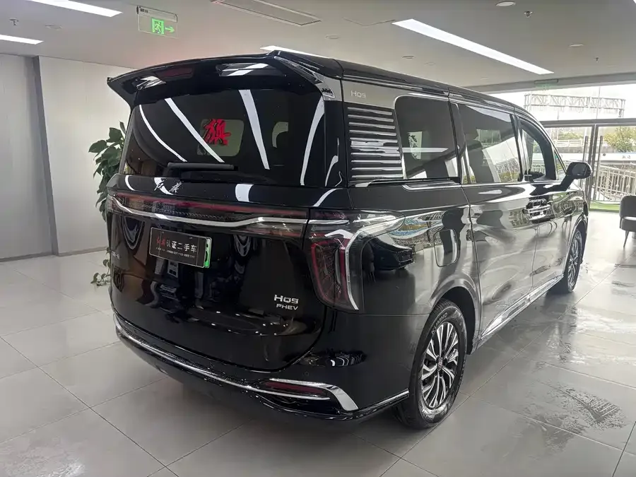 Hongqi HQ9 PHEV Hongqi HQ9 PHEV 2024 2.0T 4WD Business Edition 2025 — миниатюра 2