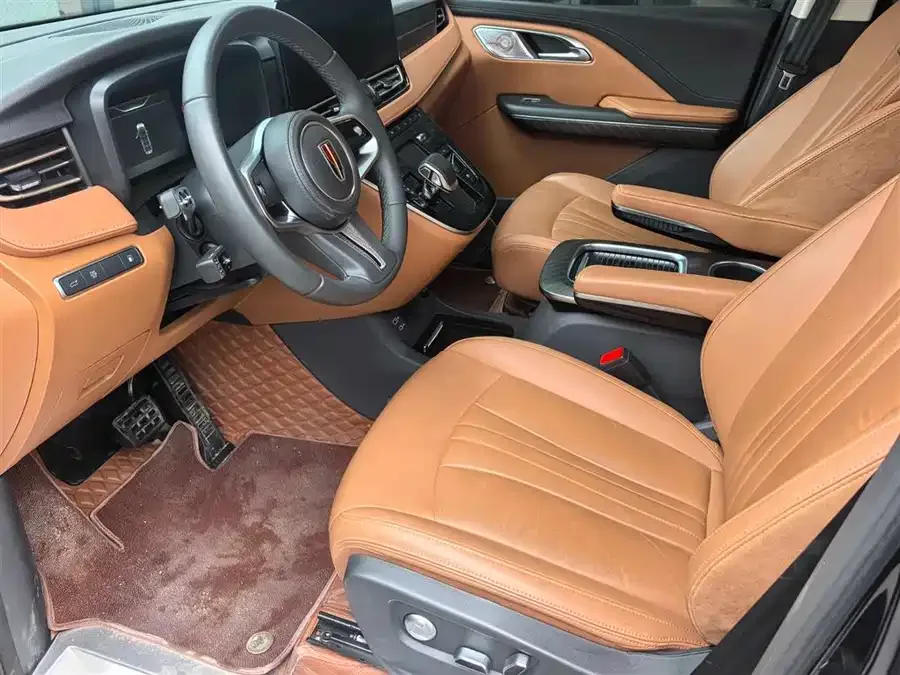 Hongqi HQ9 PHEV Hongqi HQ9 PHEV 2024 2.0T 4WD Business Edition 2025 — миниатюра 4