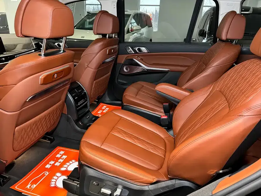 BMW X7 M60i 2023 xDrive M60i 2023 — миниатюра 3