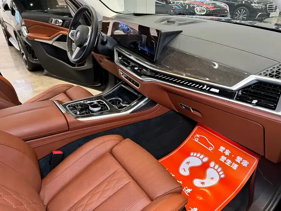 BMW X7 M60i 2023 xDrive M60i 2023 — миниатюра 4