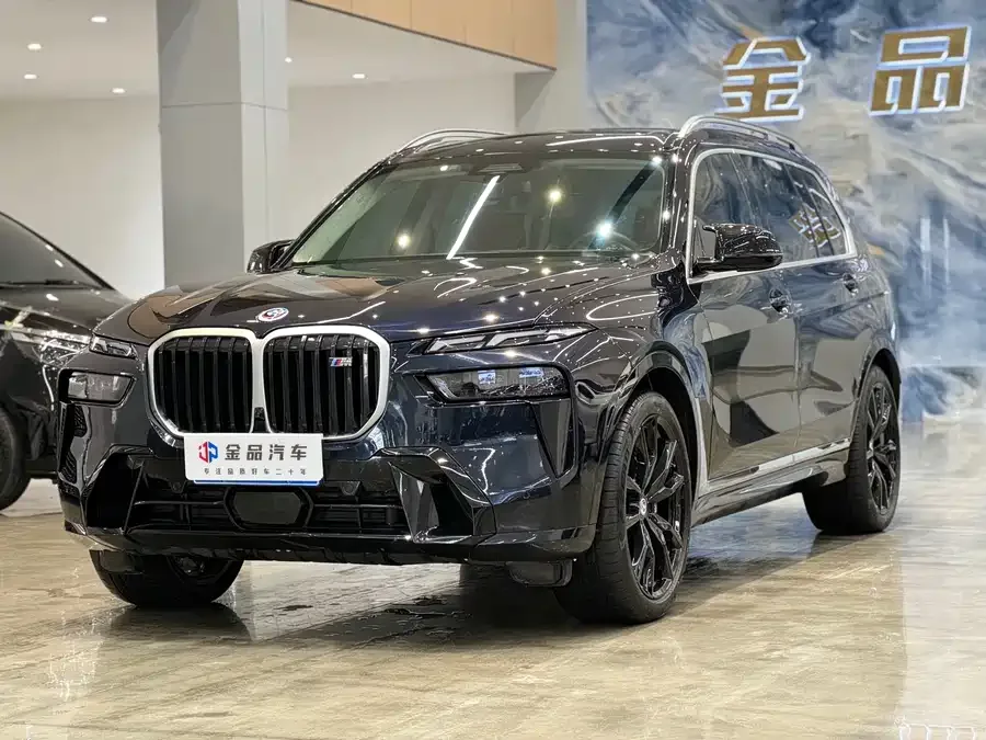 BMW X7 M60i 2023