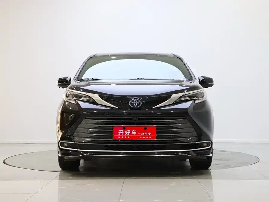 Toyota Sienna 2023