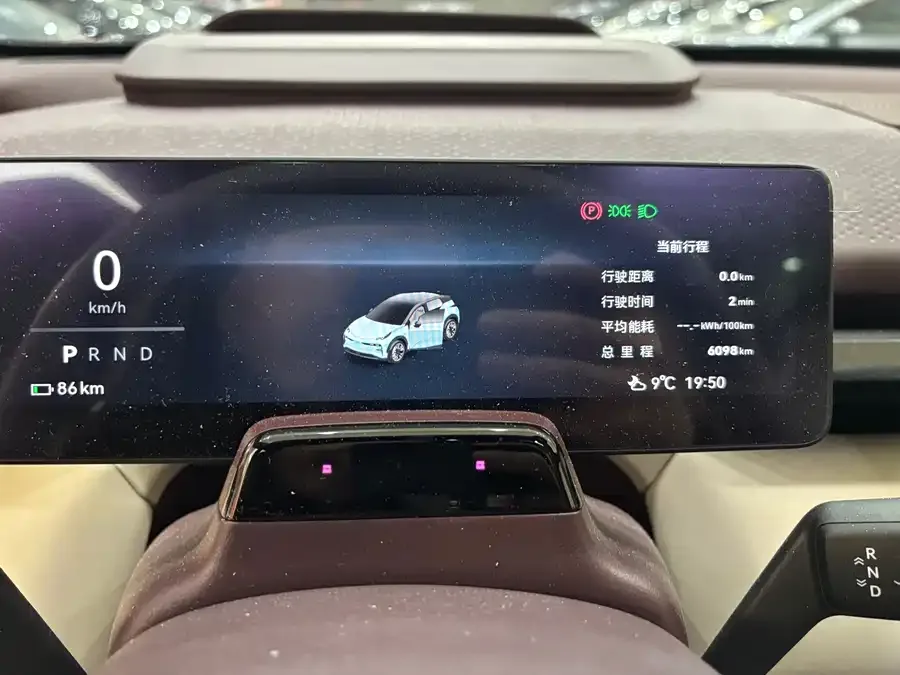 Zeekr X Zeekr X 2025 five-seat rear-wheel drive version 2024 — миниатюра 4