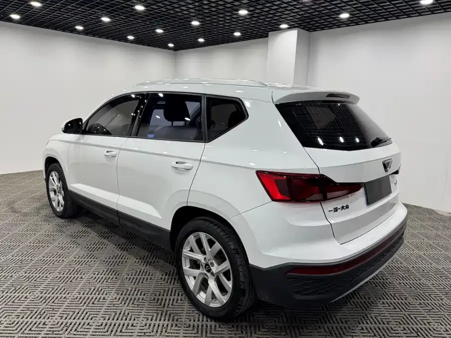Jetta VS5 Jetta VS5 2023 280TSI Automatic Progressive Edition 2023 — миниатюра 3