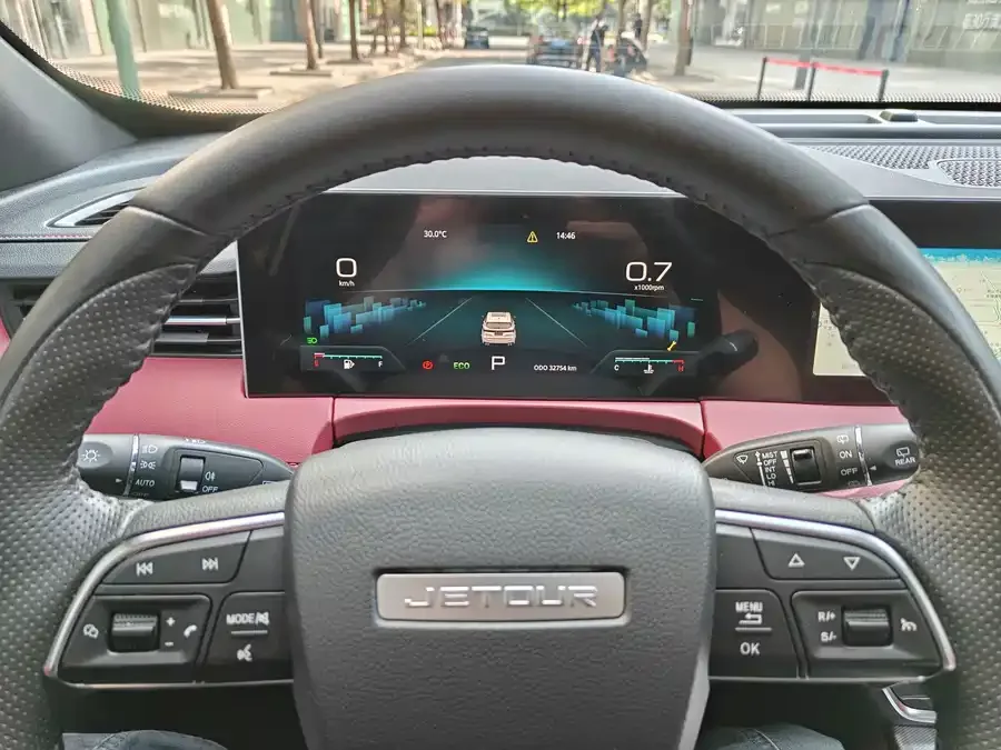 Jetour X70 Plus JETOUR X70 PLUS 2023 1.5T DCT Brave PLUS 5-seater 2024 — миниатюра 5