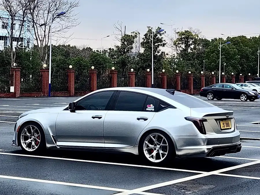 Cadillac CT5 2022 28T Luxury Edition 2022 — миниатюра 4