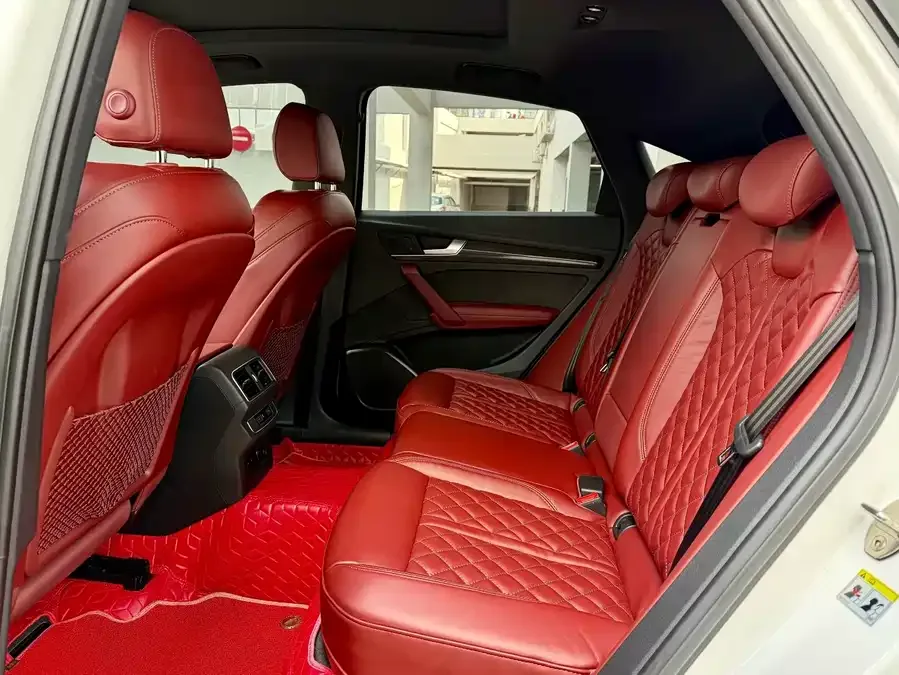 Audi Q5L Sportback 2021 40 TFSI Advanced Life Edition 2022 — миниатюра 2