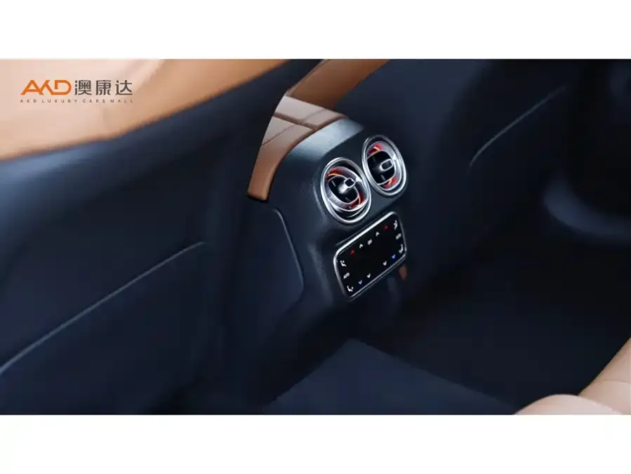 Mercedes-Benz GLC New Energy Mercedes-Benz GLC New Energy 2025 350 e L 4MATIC Collector's Edition 2025 — миниатюра 3