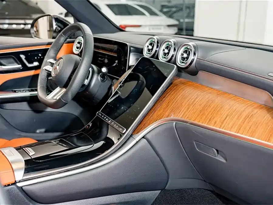 Mercedes-Benz GLC New Energy Mercedes-Benz GLC New Energy 2025 350 e L 4MATIC Collector's Edition 2025 — миниатюра 5