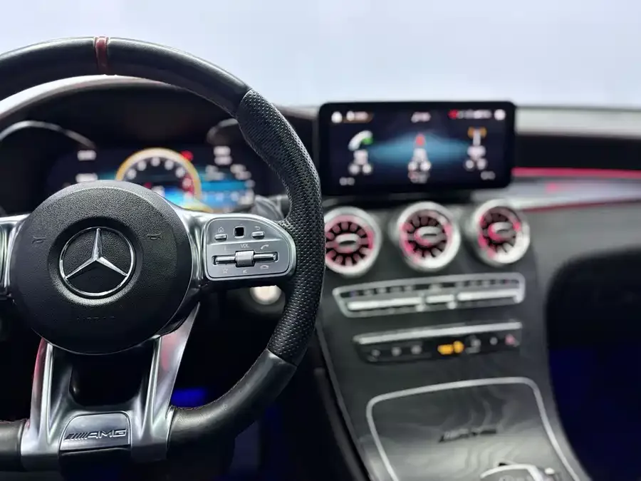 Mercedes-Benz GLC AMG Mercedes-Benz GLC AMG 2022 AMG GLC 43 4MATIC 2022 — миниатюра 5