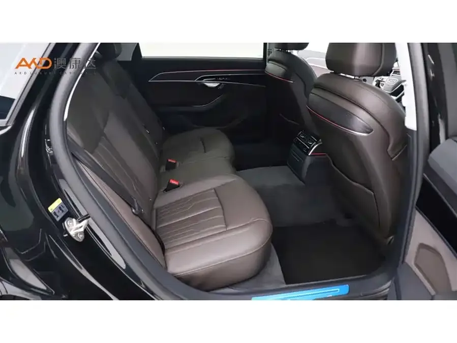 Audi A8 2025 A8L 45 TFSI quattro Luxury Edition 2025 — миниатюра 5