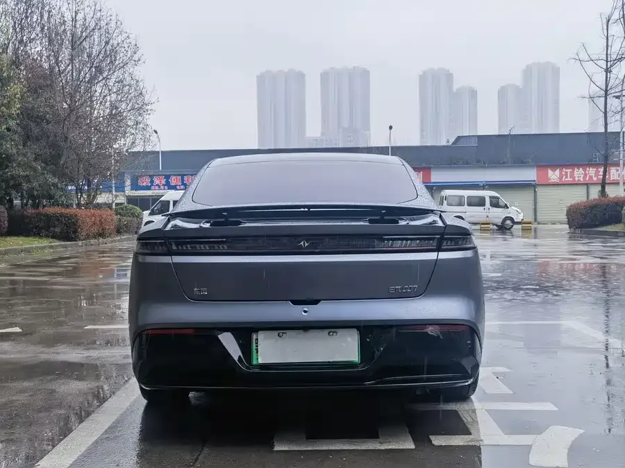 Dongfeng e007 e007 2024 pure electric 540 four-wheel drive Max version 2024 — миниатюра 3