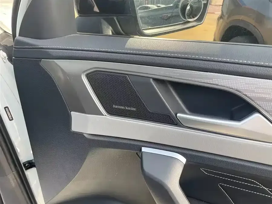 Volkswagen Tayron X Tanyue X 2023 380TSI 4WD Flagship Smart Edition 2022 — миниатюра 5