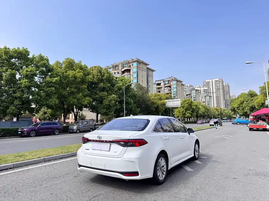 Toyota Allion Asia Lion 2023 2.0L Pioneer Edition 2023 — миниатюра 3