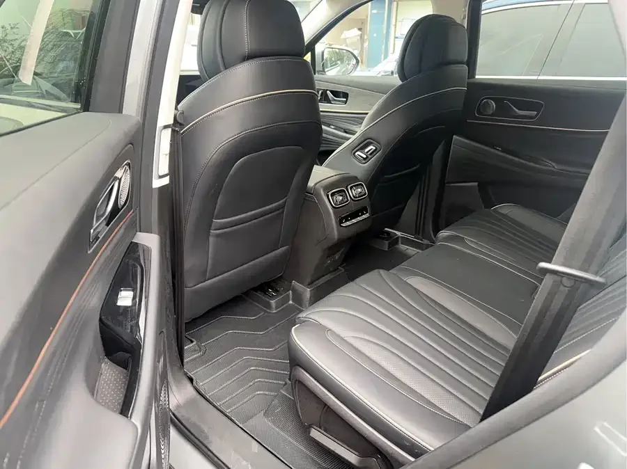 Chery Tiggo 9 Tiggo 9 2023 2.0T Automatic 4WD Ultimate Edition 5 Seaters 2023 — миниатюра 3