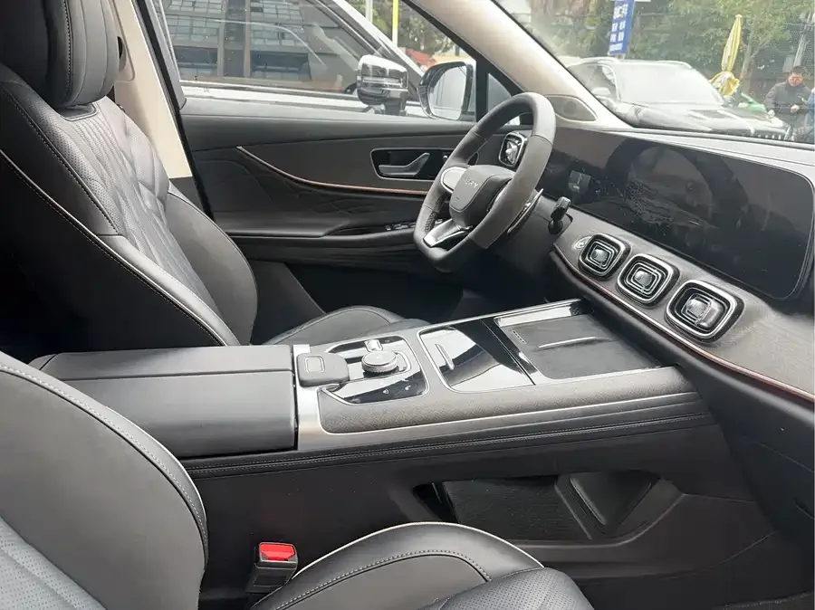 Chery Tiggo 9 Tiggo 9 2023 2.0T Automatic 4WD Ultimate Edition 5 Seaters 2023 — миниатюра 5
