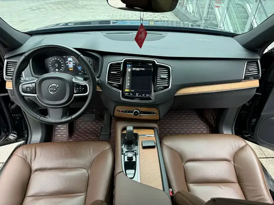 Volvo XC90 2022 B6 Zhiyi Luxury Edition 7-seater 2022 — миниатюра 2