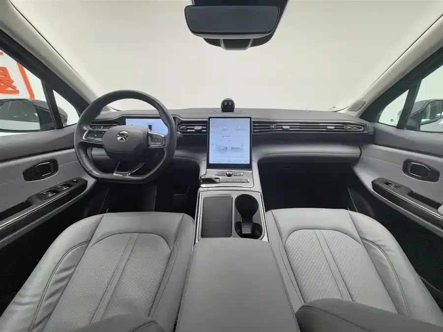 NIO ES6 NIO ES6 2020 600KM Sports Edition 2022 — миниатюра 2