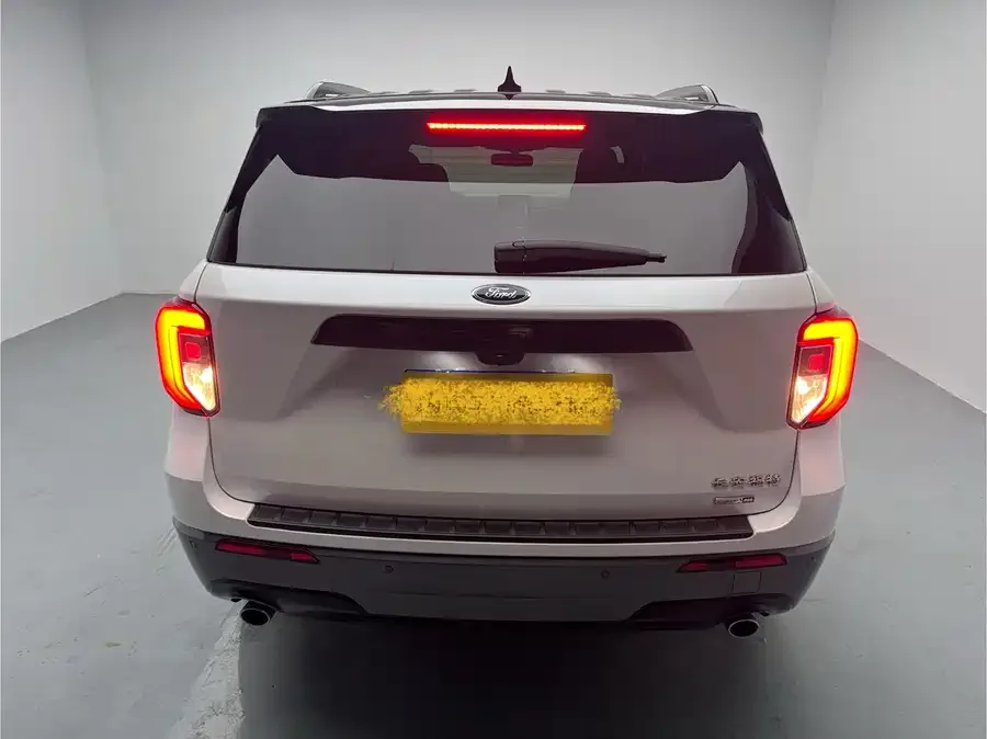 Ford Explorer Explorer 2020 EcoBoost 285 4WD Sports Edition ST-LINE 6 Seaters 2022 — миниатюра 2