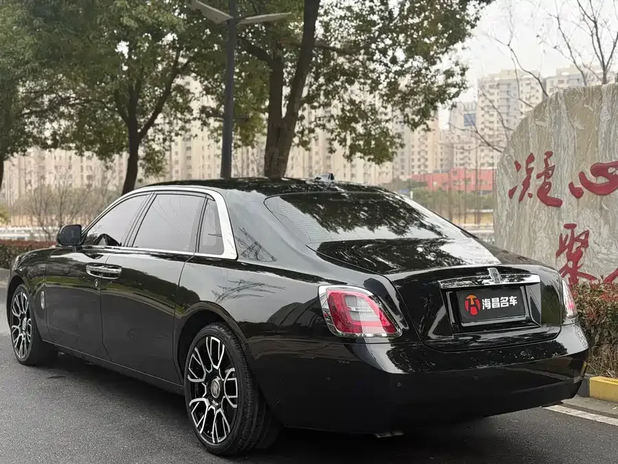 Rolls-Royce Ghost Ghost 2021 6.7T long wheelbase version 2022 — миниатюра 4