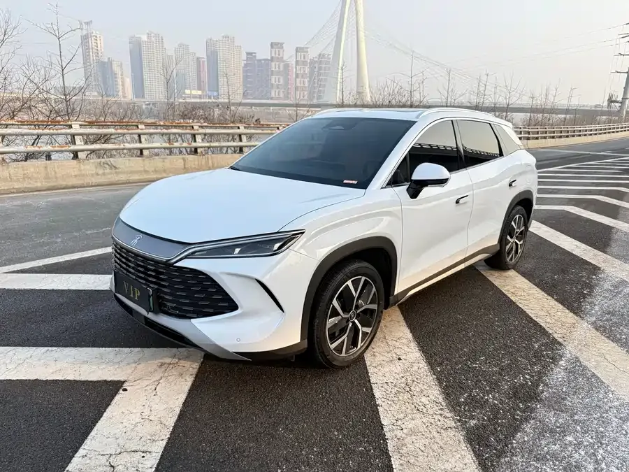 BYD Song L DM-i Song L DM-i 2025 Intelligent Driving Edition 160km Beyond Edition 2025 — фото 1, купить с доставкой в Москву