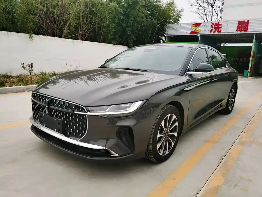 Lincoln Z 2022