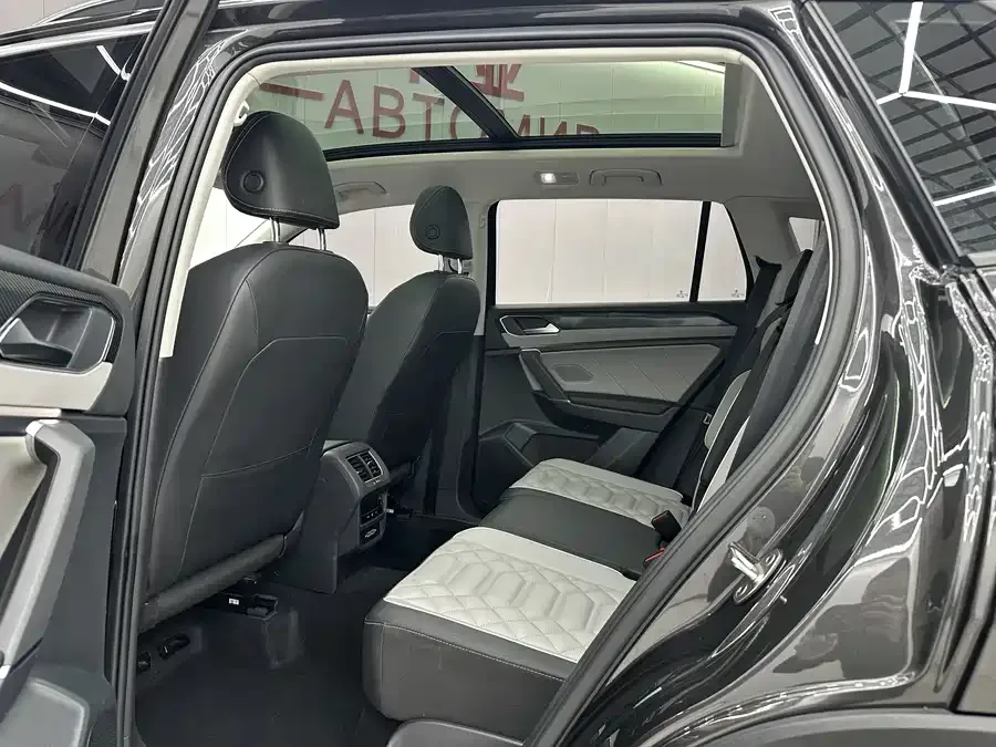 Volkswagen Tayron Tanyue 2023 280TSI 2WD Luxury Plus Advanced Edition 2023 — миниатюра 2