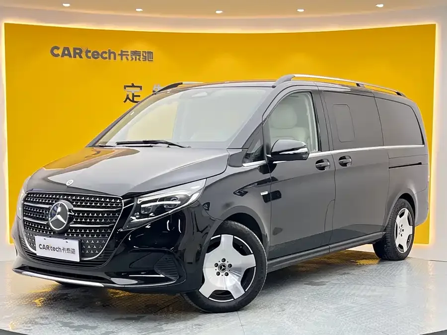 Mercedes-Benz Class V 2025
