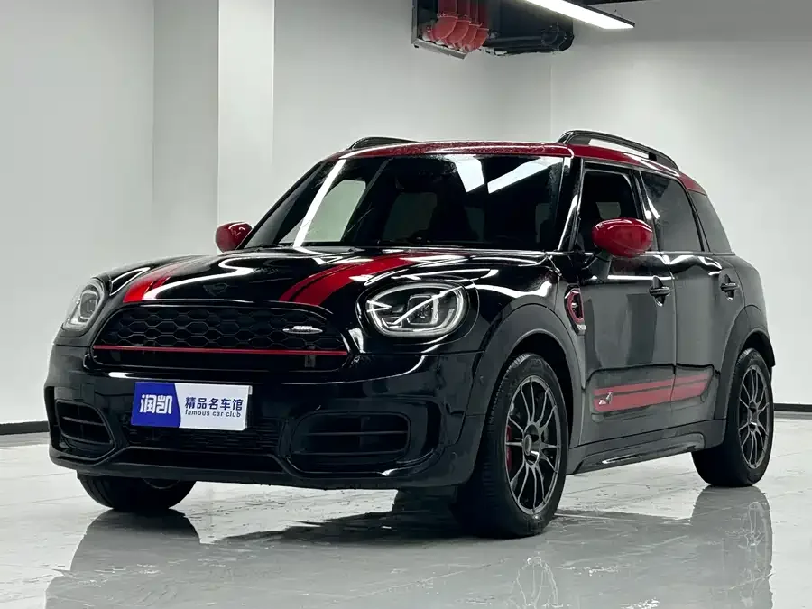 MINI JCW COUNTRYMAN MINI JCW COUNTRYMAN 2022 2.0T JOHN COOPER WORKS ALL-IN 2022 — фото 1, купить с доставкой в Москву