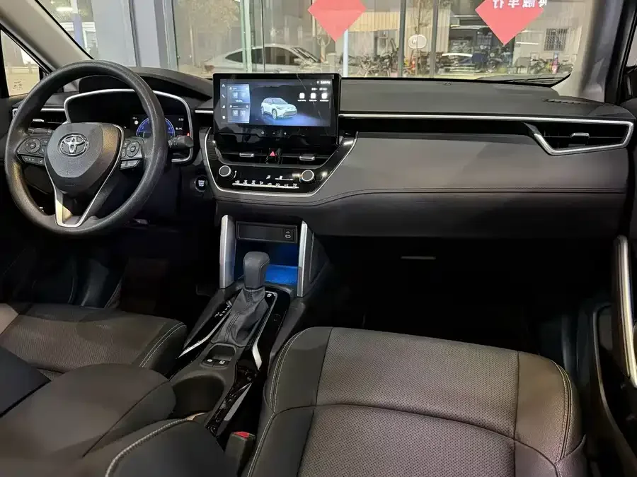 Toyota Frontlander Fenglanda 2023 2.0L CVT Luxury Edition 2023 — миниатюра 2