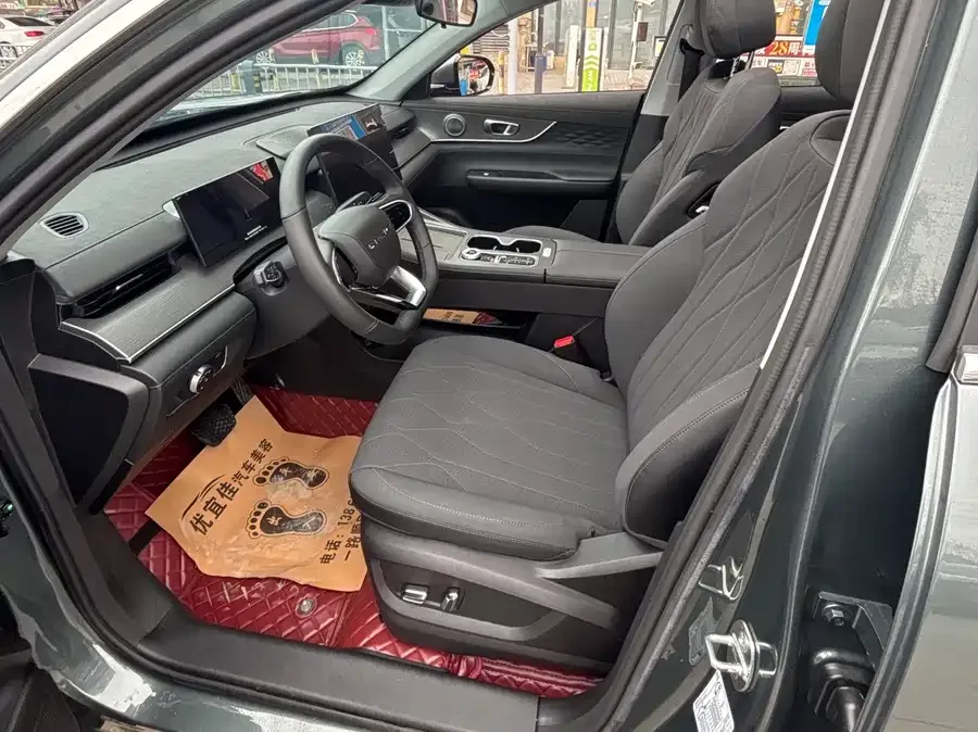Chery Tiggo 8 PLUS Tiggo 8 PLUS 2024 Champion Edition 290TGDI DCT Haoyue Edition 5 Seaters 2024 — миниатюра 3