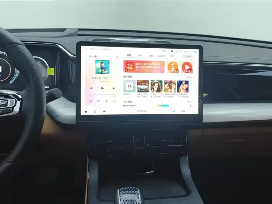 GAC Trumpchi ES9 PHEV Trumpchi ES9 2024 PHEV 143km Traveler Max 2023 — миниатюра 4