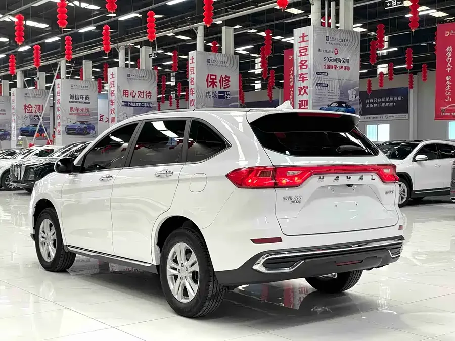 Haval M6 Haval M6 2021 PLUS 1.5T DCT Comfort Edition 2022 — миниатюра 4