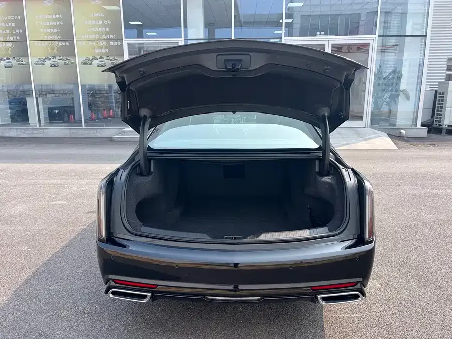 Cadillac CT6 2023 28T Platinum 2025 — миниатюра 5