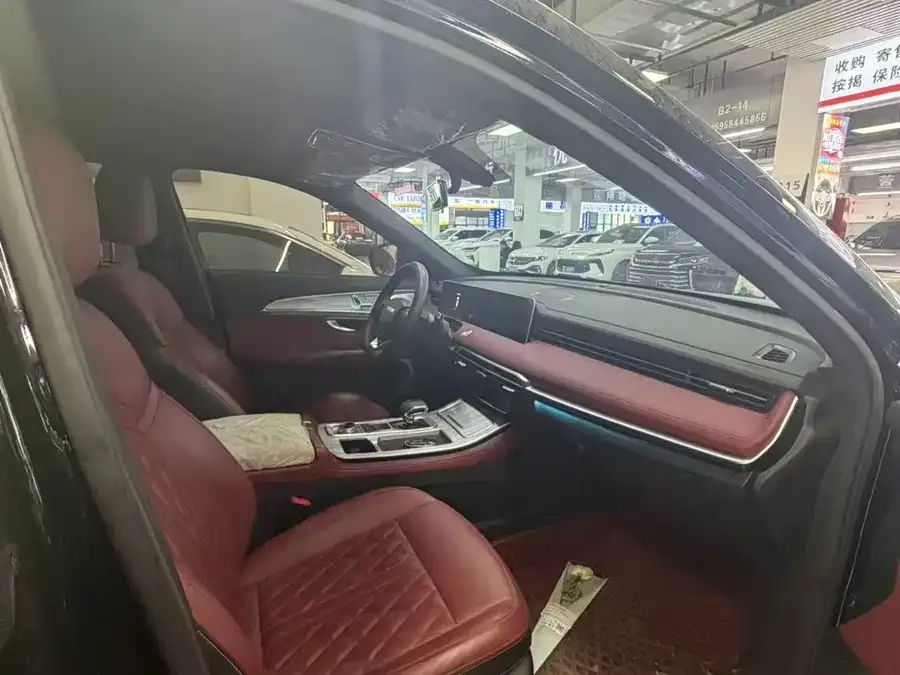 Jetour X70 Plus JETOUR X70 PLUS 2023 1.5T DCT Brave PLUS 7-seater 2023 — миниатюра 5