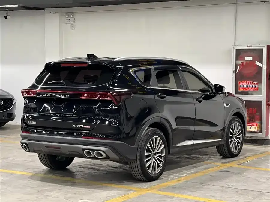 Jetour X70 Plus JETOUR X70 PLUS 2023 1.5T DCT Brave PLUS 7-seater 2024 — миниатюра 2