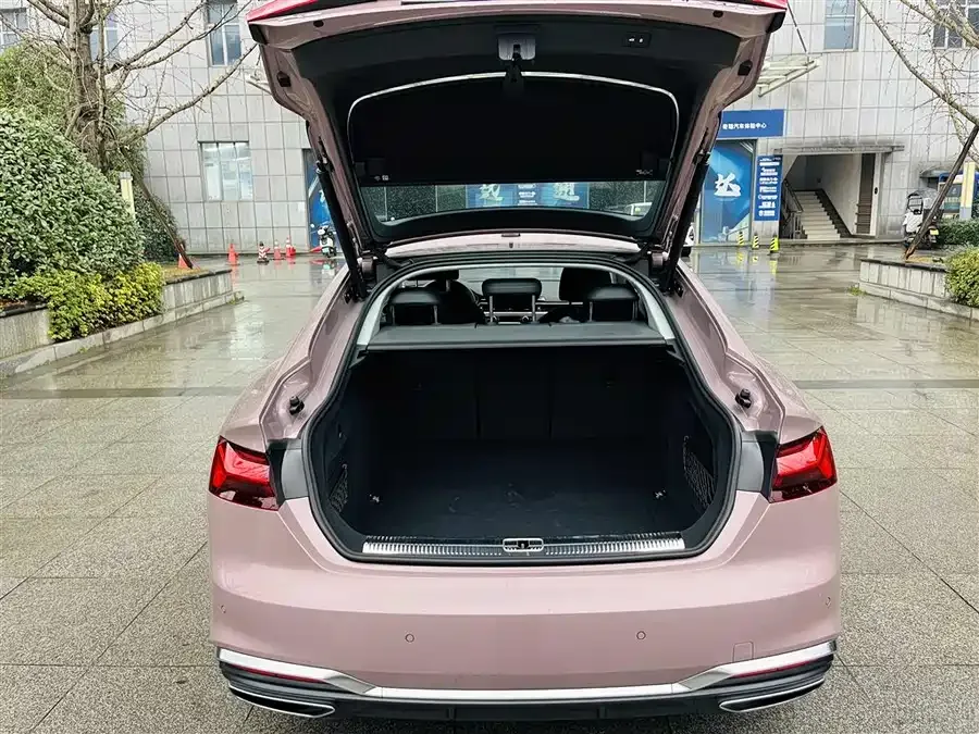 Audi A5 Audi A5 (Imported) 2024 Sportback 40 TFSI Fashion Dynamic Edition 2024 — миниатюра 4