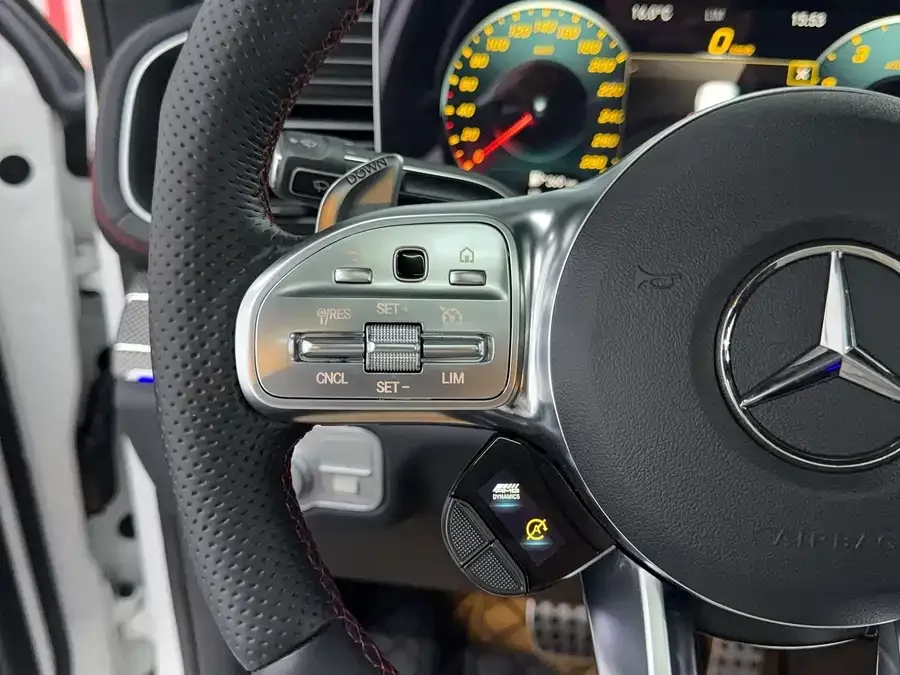 Mercedes-Benz GLE Coupe AMG Mercedes-Benz GLE Coupe AMG 2022 AMG GLE 53 4MATIC+ Coupe SUV 2022 — миниатюра 3