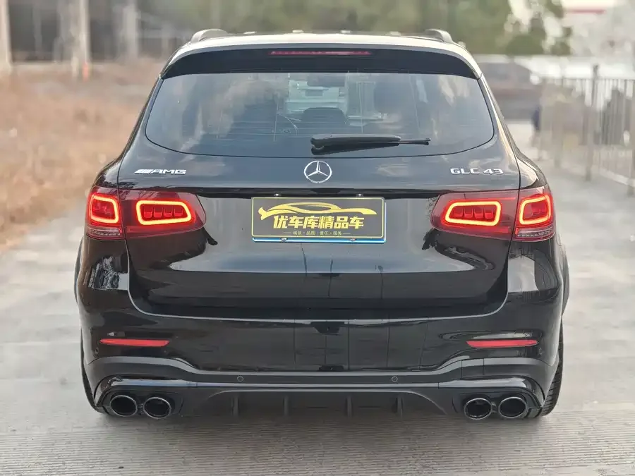 Mercedes-Benz GLC AMG Mercedes-Benz GLC AMG 2022 AMG GLC 43 4MATIC 2022 — миниатюра 2