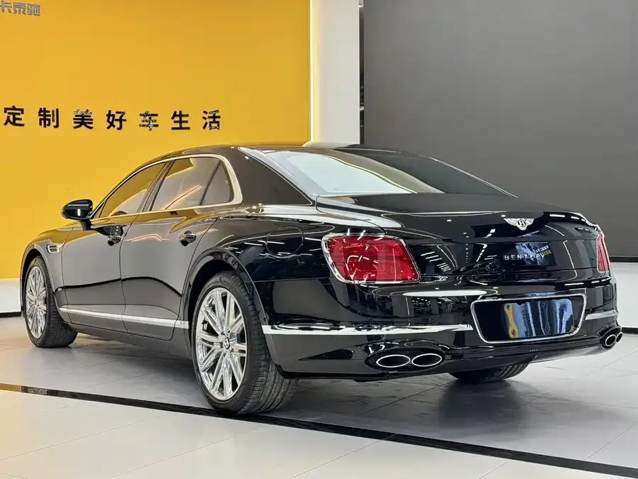 Bentley Flying Spur PHEV Mercedes-Benz Plug-in Hybrid 2022 2.9T V6 Hybrid 2023 — миниатюра 2