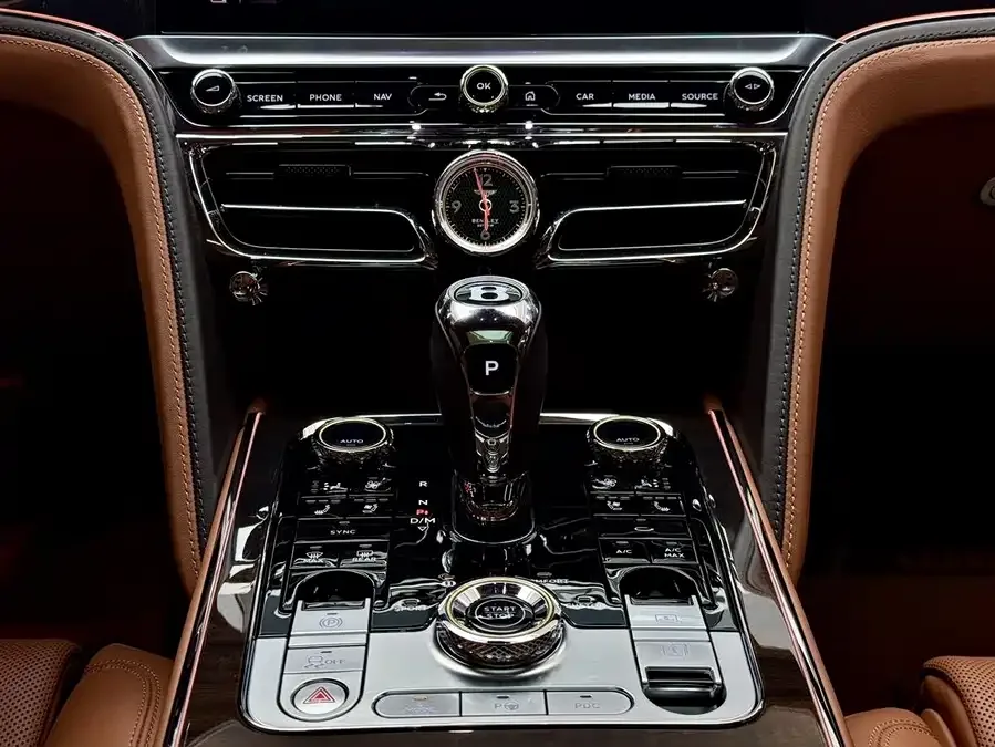 Bentley Flying Spur PHEV Mercedes-Benz Plug-in Hybrid 2022 2.9T V6 Hybrid 2023 — миниатюра 5
