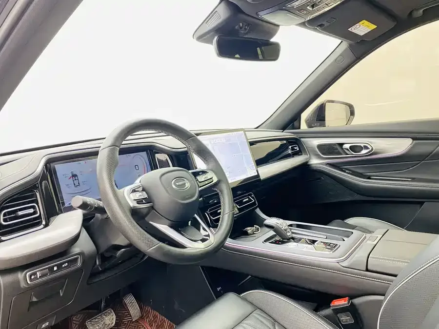 GAC Trumpchi GS8 Trumpchi GS8 2024 Navigator Series 2.0TGDI 2WD Luxury Intelligent Connected Edition 7-Seater 2024 — миниатюра 4